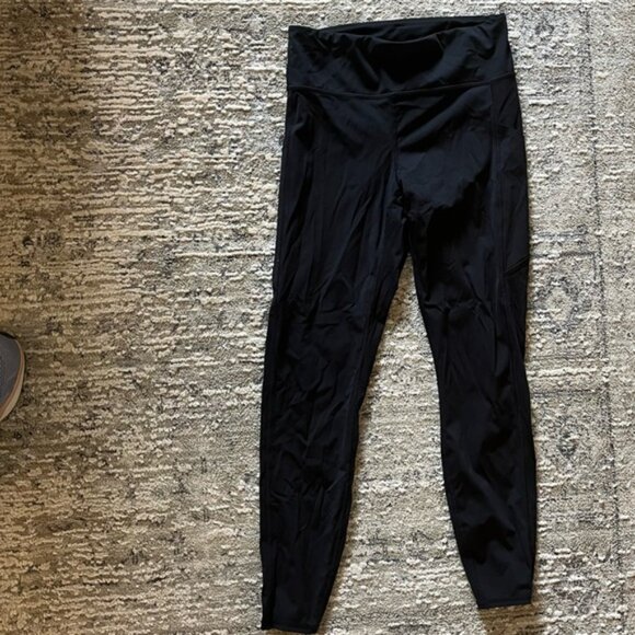 Vuori Black Stride Legging - Picture 4 of 7